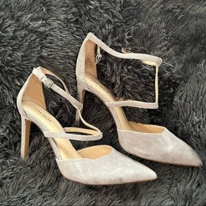 Nine West Pointed Heel Faux Suede